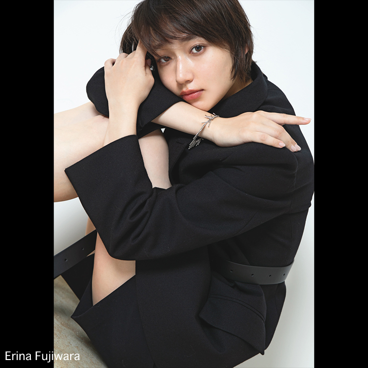 白本彩奈
